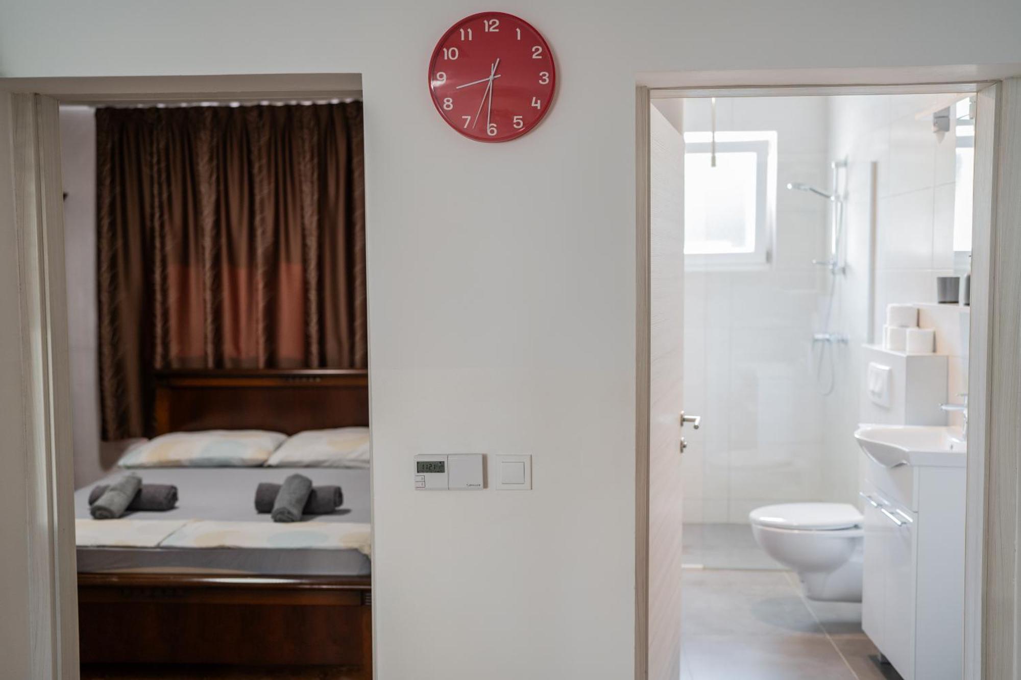Bed & Breakfast Kolibri Novalja
