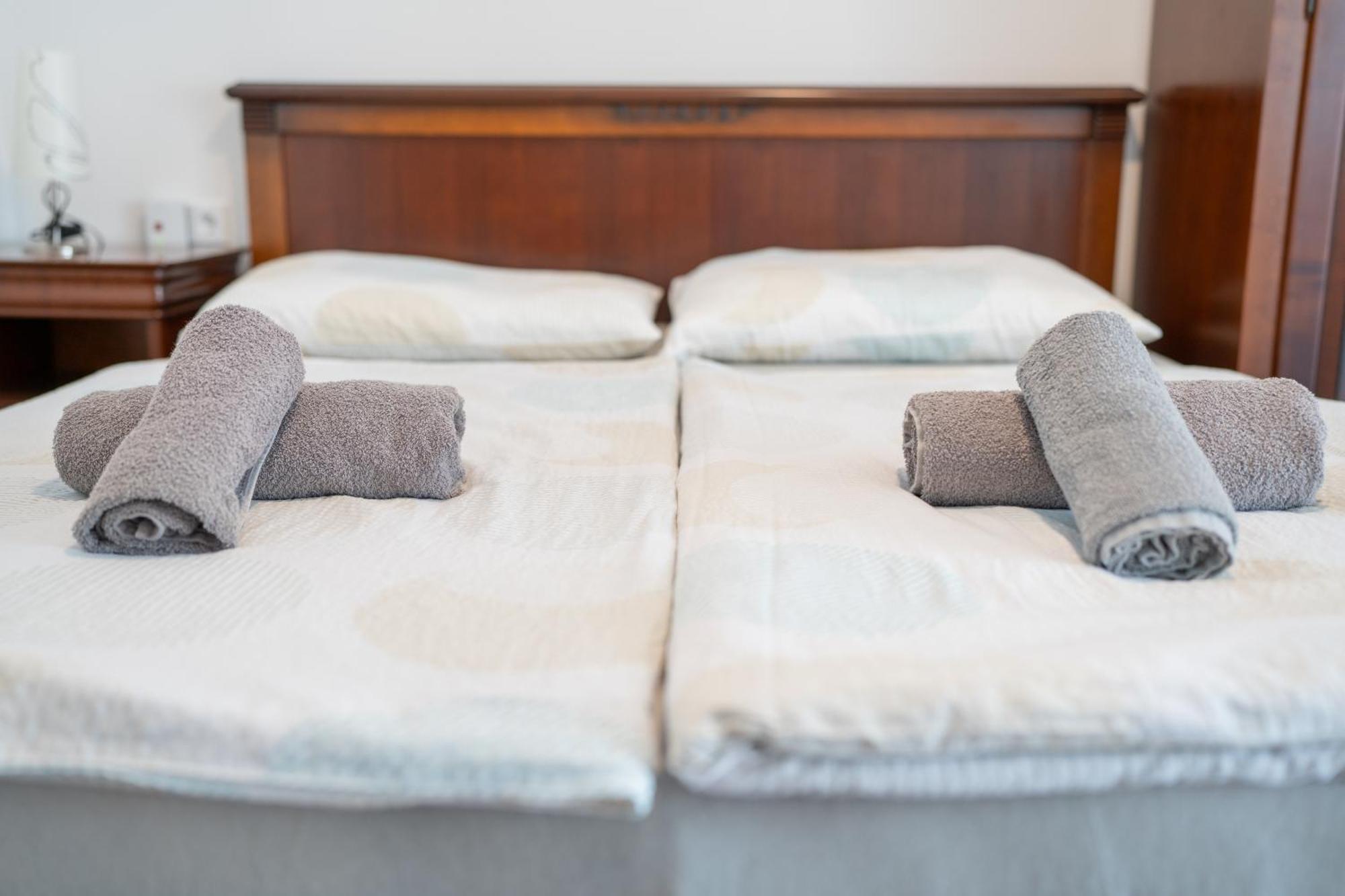 Bed & Breakfast Kolibri 3*